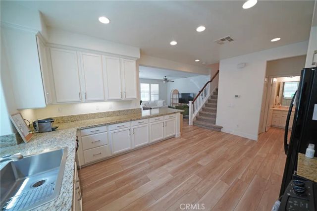 28635 Pietro, Valencia, CA 91354