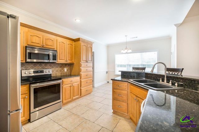 436 Eli Way, Byron, GA 31008