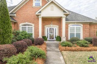 436 Eli Way, Byron, GA 31008