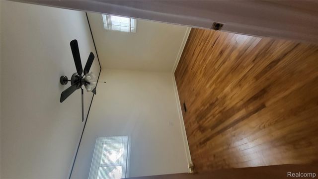 28845 Dawson Street, Garden City, MI 48135