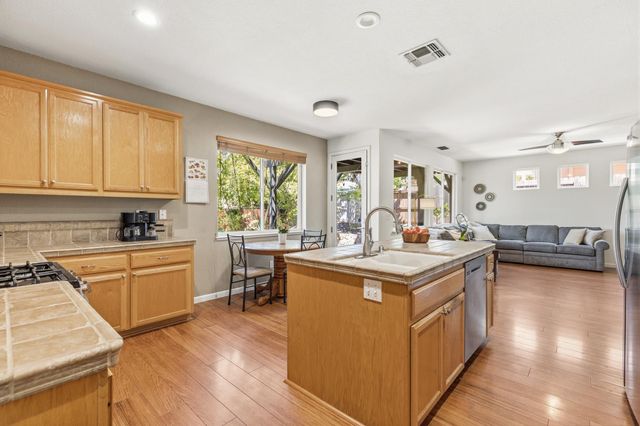 3154 Olympic Way, Auburn, CA 95603