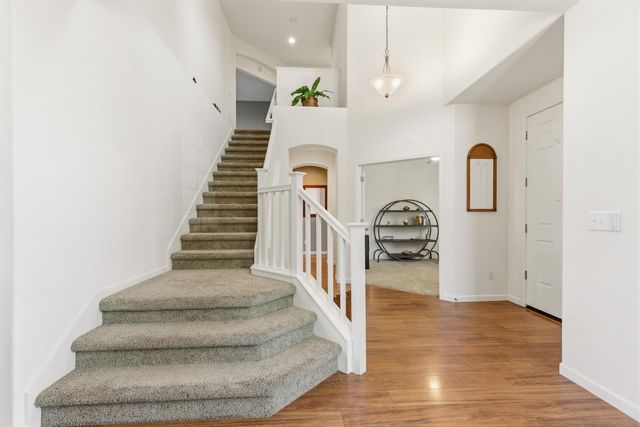 3154 Olympic Way, Auburn, CA 95603