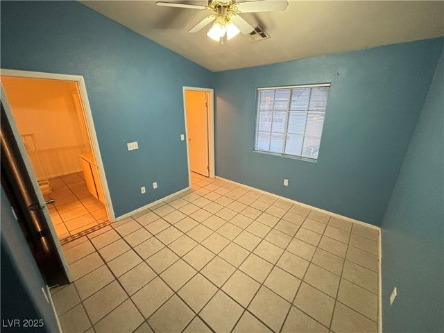 1337 Silver Sierra Street, Las Vegas, NV 89128