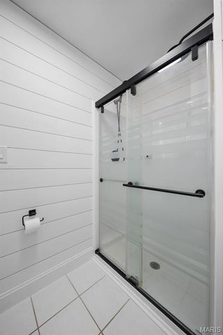 809 Crescent Ridge Drive, Valley Park, MO 63088