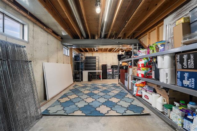 809 Crescent Ridge Drive, Valley Park, MO 63088