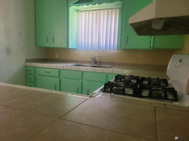 600 W 20 Pl, Yuma, AZ 85364