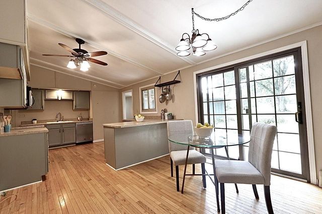 5330 Crystal LANE, Sturtevant, WI 53177