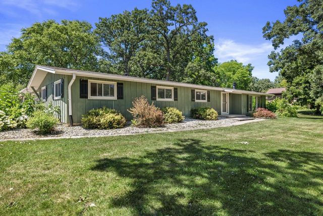5330 Crystal LANE, Sturtevant, WI 53177