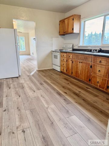 455 W 195 N, Blackfoot, ID 83221