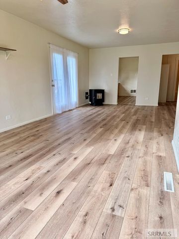 455 W 195 N, Blackfoot, ID 83221