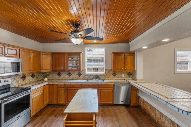 9224 Nathan Drive, White Settlement, TX 76108