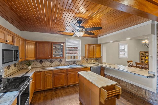 9224 Nathan Drive, White Settlement, TX 76108