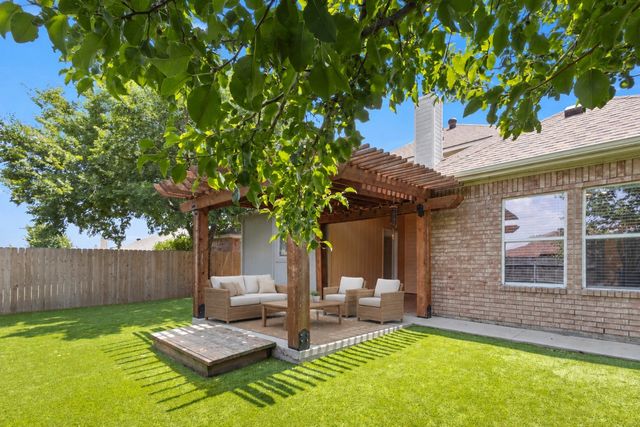 9224 Nathan Drive, White Settlement, TX 76108