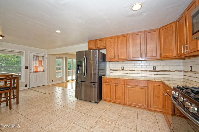 1250 Sumner Avenue, Schenectady, NY 12309