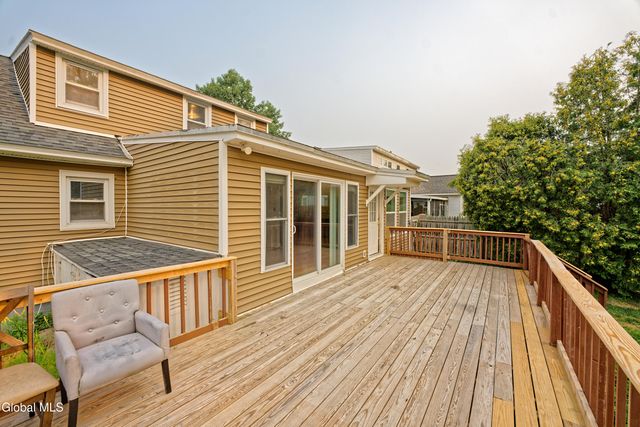 1250 Sumner Avenue, Schenectady, NY 12309