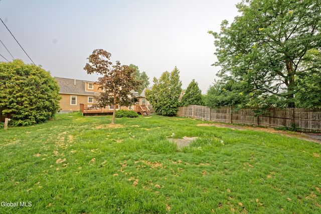 1250 Sumner Avenue, Schenectady, NY 12309