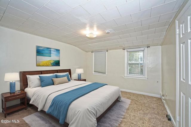 1250 Sumner Avenue, Schenectady, NY 12309