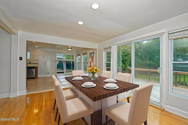 1250 Sumner Avenue, Schenectady, NY 12309