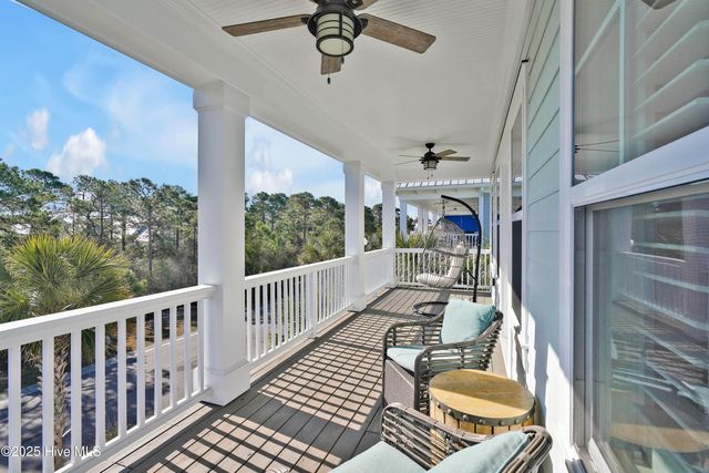 1224 Croaker Lane, Carolina Beach, NC 28428