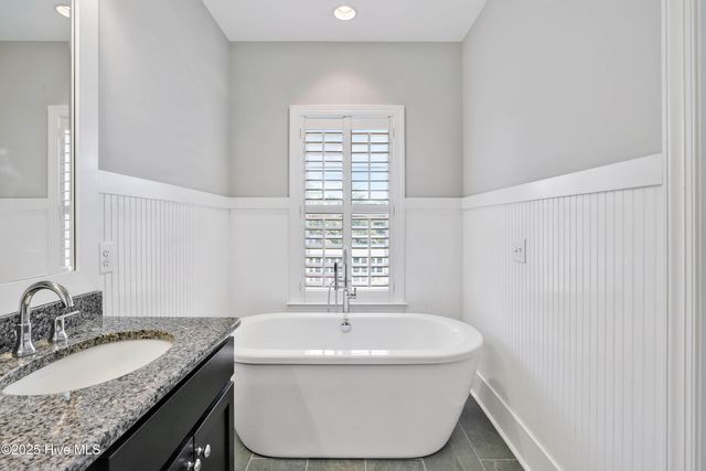 1224 Croaker Lane, Carolina Beach, NC 28428