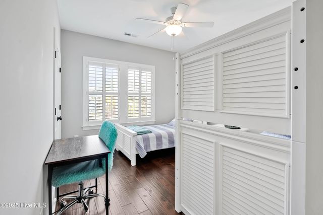 1224 Croaker Lane, Carolina Beach, NC 28428