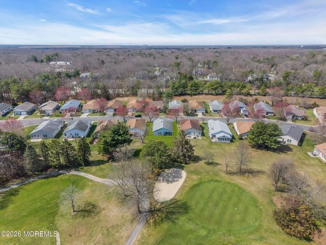 2137 Agincourt Road, Toms River, NJ 08755