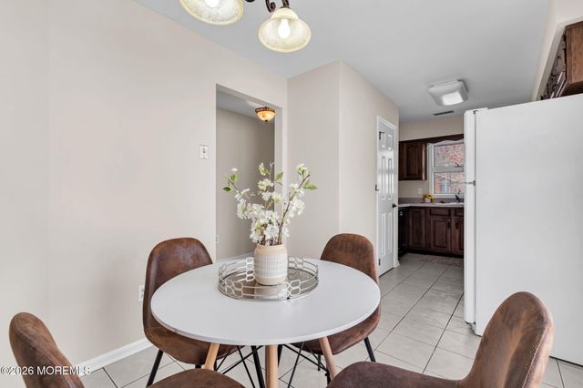 2137 Agincourt Road, Toms River, NJ 08755