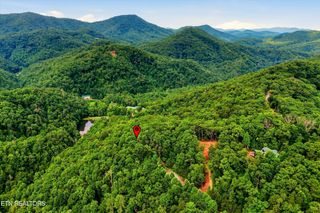 71 Redtail Rd, Sevierville, TN 37862