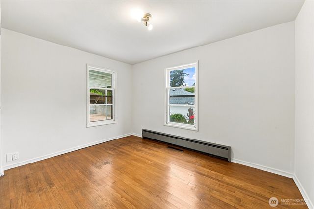 15852 7th Avenue SW, Seattle, WA 98166