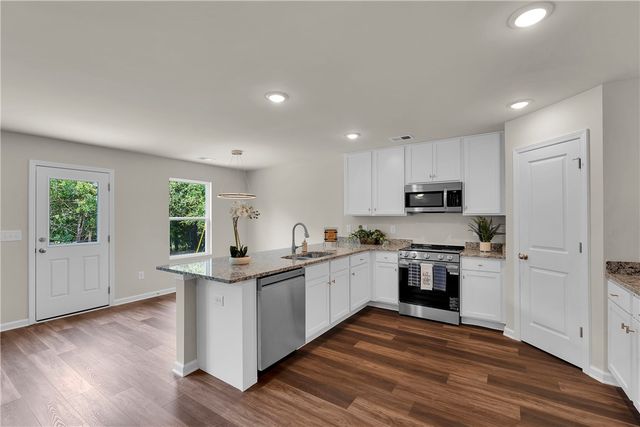 442 S Elm Street, Pendleton, SC 29670