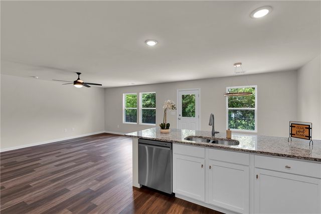442 S Elm Street, Pendleton, SC 29670