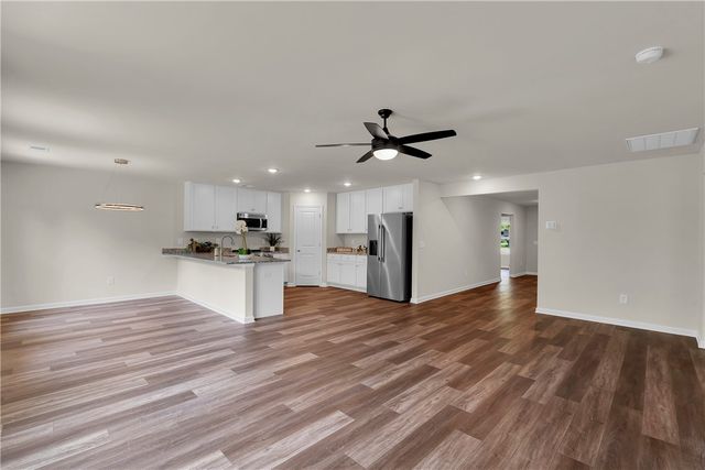 442 S Elm Street, Pendleton, SC 29670