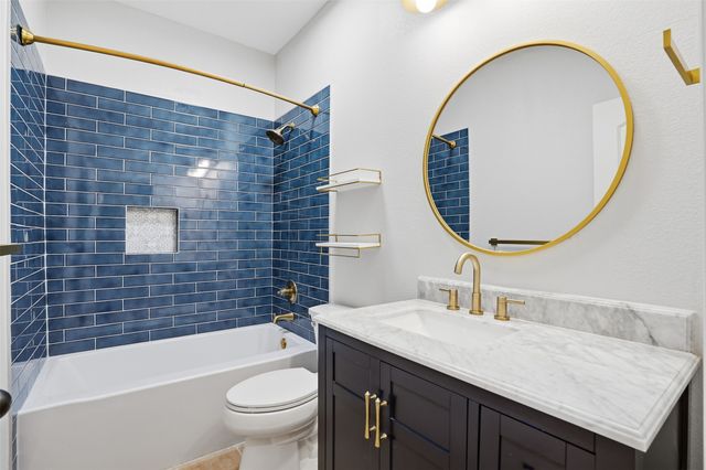 816 Westview Drive, Little Elm, TX 75068