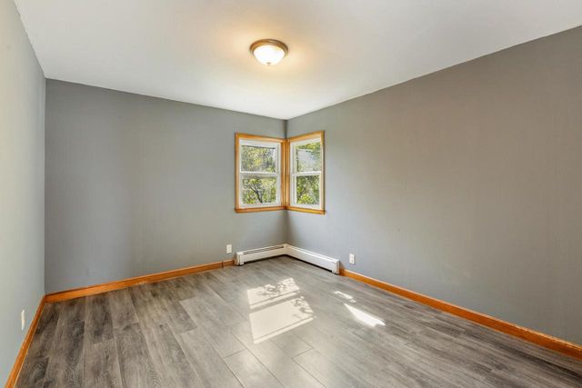 8505 W Arthur AVENUE, West Allis, WI 53227