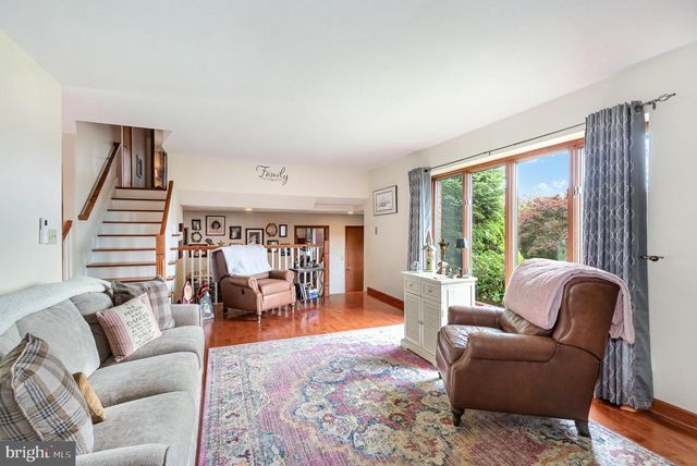 44 HILL TOP RD, Halifax, PA 17032