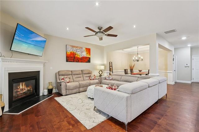 4750 Hastings Terrace, Alpharetta, GA 30005