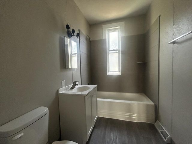 1518 Geneva STREET, Racine, WI 53404