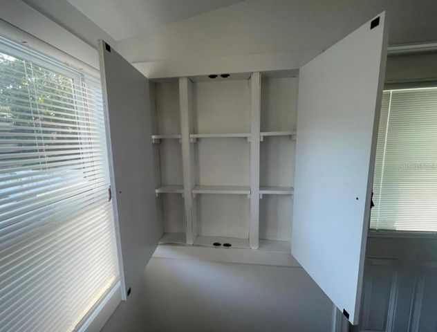 1231 HIGHLAND STREET N, St Petersburg, FL 33701