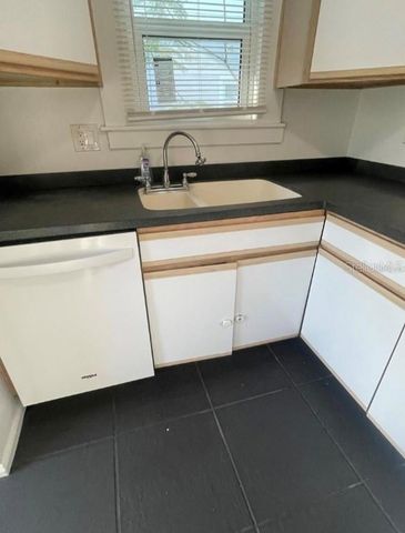 1231 HIGHLAND STREET N, St Petersburg, FL 33701