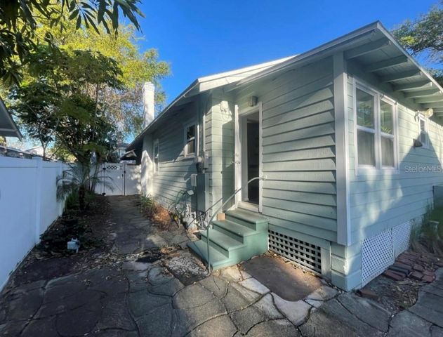 1231 HIGHLAND STREET N, St Petersburg, FL 33701