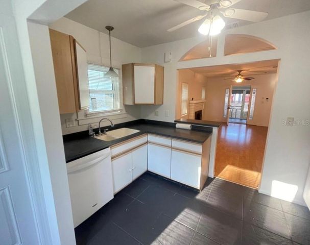 1231 HIGHLAND STREET N, St Petersburg, FL 33701