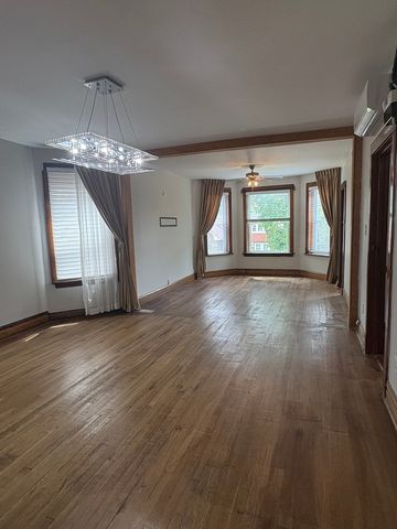 4418 W Deming Place 2, Chicago, IL 60639