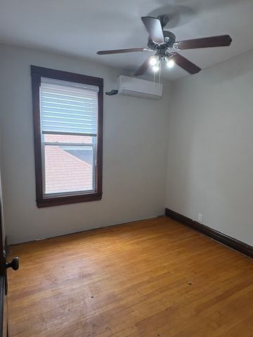 4418 W Deming Place 2, Chicago, IL 60639