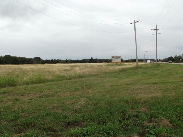 501 S Ray Roberts Parkway, Tioga, TX 76271