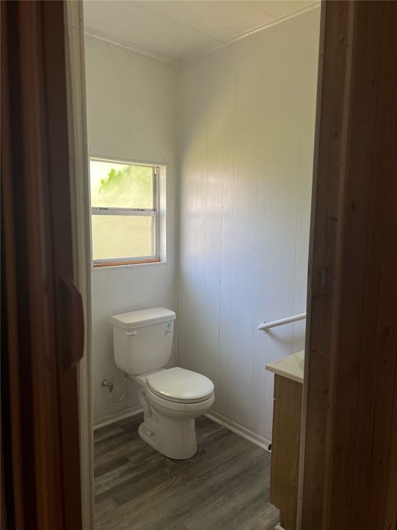 413 Moorehead, Franklin, TX 77856 — photo 4