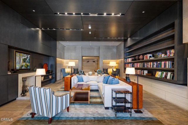 345 E Colorado Boulevard 203, Pasadena, CA 91101