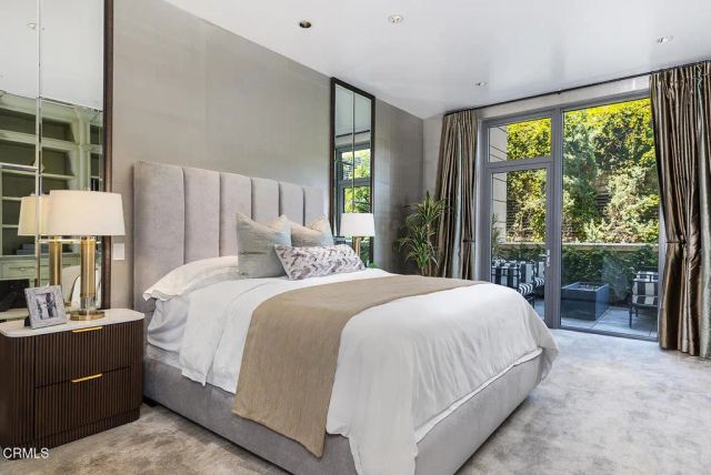 345 E Colorado Boulevard 203, Pasadena, CA 91101