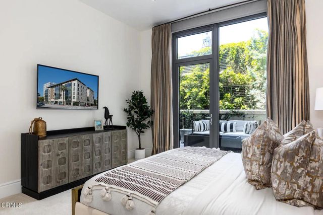345 E Colorado Boulevard 203, Pasadena, CA 91101