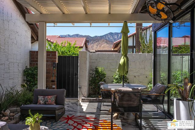 2487 S Gene Autry Trail A, Palm Springs, CA 92264