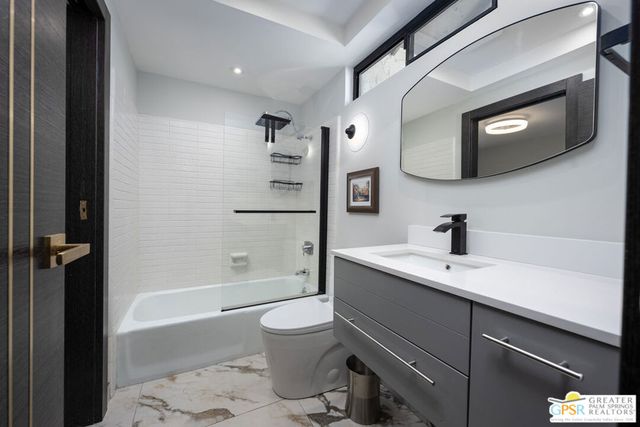 2487 S Gene Autry Trail A, Palm Springs, CA 92264
